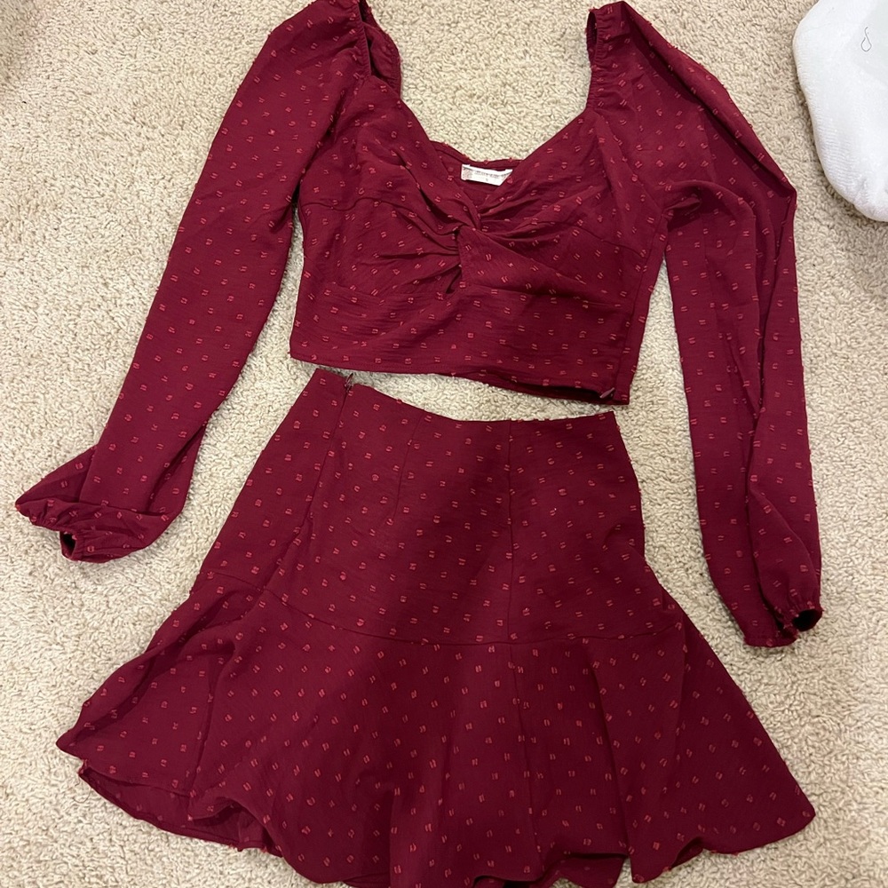 red altar’d state set WORN ONLY ONCE